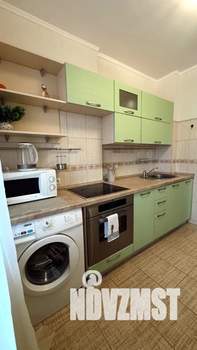 1-к квартира, посуточно, 37м2, 4/9 этаж