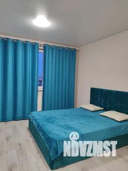 Студия квартира, посуточно, 27м2, 16/25 этаж