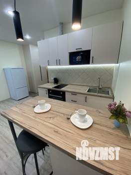 Студия квартира, посуточно, 28м2, 3/9 этаж