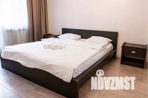 2-к квартира, посуточно, 64м2, 2/17 этаж