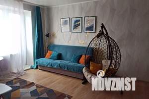 2-к квартира, посуточно, 45м2, 5/5 этаж