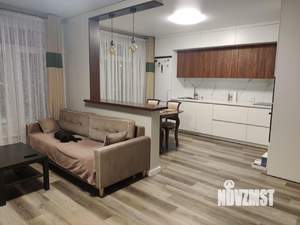 3-к квартира, вторичка, 74м2, 2/17 этаж