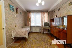 2-к квартира, вторичка, 40м2, 1/9 этаж