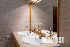 4-к квартира, вторичка, 230м2, 2/2 этаж