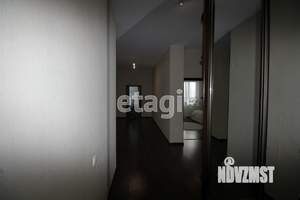 4-к квартира, вторичка, 130м2, 1/16 этаж