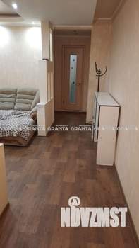 3-к квартира, вторичка, 68м2, 8/10 этаж