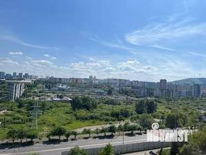 4-к квартира, вторичка, 72м2, 5/5 этаж