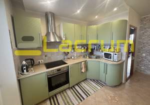 4-к квартира, вторичка, 84м2, 9/9 этаж