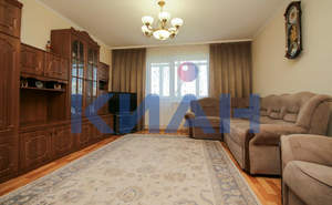 4-к квартира, вторичка, 80м2, 8/10 этаж