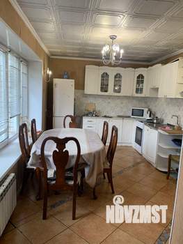 4-к квартира, вторичка, 132м2, 3/9 этаж