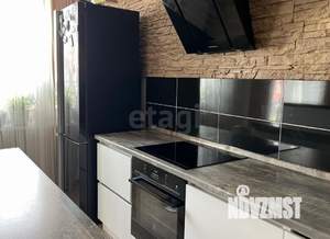 4-к квартира, вторичка, 120м2, 1/4 этаж