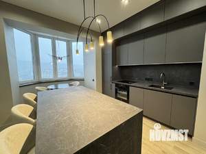 2-к квартира, вторичка, 61м2, 3/9 этаж