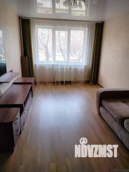 3-к квартира, вторичка, 61м2, 1/5 этаж