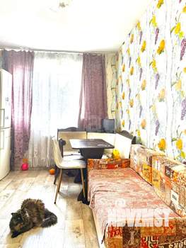 2-к квартира, вторичка, 54м2, 1/9 этаж