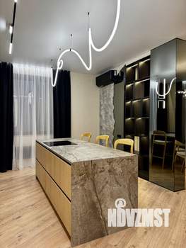 4-к квартира, вторичка, 132м2, 14/26 этаж