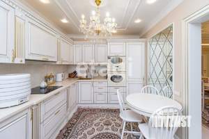 6-к квартира, вторичка, 134м2, 4/10 этаж