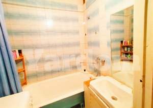 3-к квартира, вторичка, 65м2, 1/9 этаж