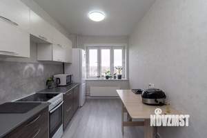 2-к квартира, вторичка, 58м2, 13/16 этаж