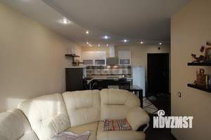 2-к квартира, вторичка, 61м2, 9/17 этаж