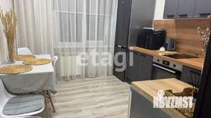 4-к квартира, вторичка, 80м2, 1/9 этаж