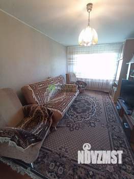 3-к квартира, вторичка, 60м2, 1/1 этаж