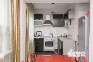 2-к квартира, вторичка, 44м2, 1/5 этаж