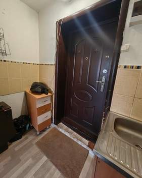 1-к квартира, вторичка, 18м2, 2/5 этаж