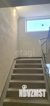 2-к квартира, вторичка, 61м2, 1/17 этаж