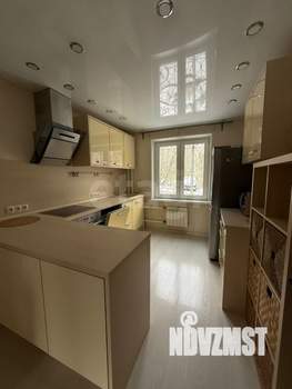 3-к квартира, вторичка, 82м2, 1/10 этаж