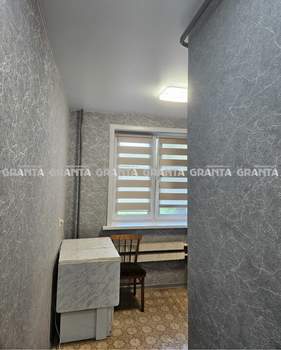 2-к квартира, вторичка, 44м2, 1/5 этаж