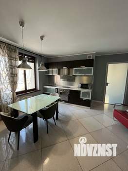 2-к квартира, вторичка, 80м2, 8/10 этаж