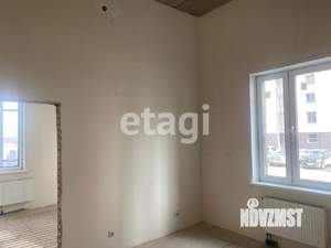 2-к квартира, вторичка, 56м2, 1/9 этаж