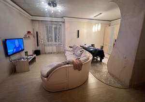 4-к квартира, вторичка, 94м2, 8/12 этаж