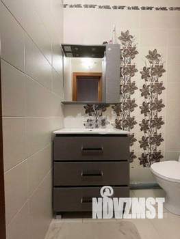 2-к квартира, вторичка, 63м2, 10/16 этаж