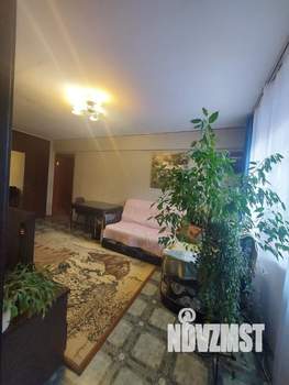 3-к квартира, вторичка, 49м2, 1/2 этаж