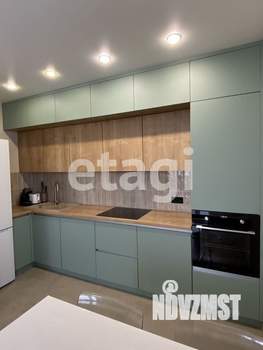 4-к квартира, вторичка, 72м2, 18/25 этаж