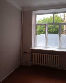3-к квартира, вторичка, 82м2, 1/5 этаж