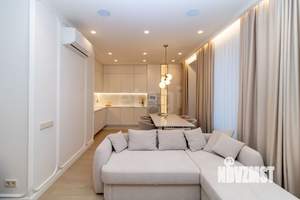 4-к квартира, вторичка, 98м2, 9/9 этаж