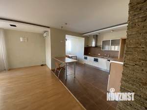 4-к квартира, вторичка, 169м2, 5/5 этаж