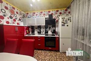 2-к квартира, вторичка, 52м2, 1/9 этаж