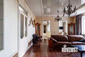 4-к квартира, вторичка, 147м2, 6/9 этаж