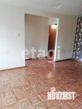 2-к квартира, вторичка, 46м2, 3/5 этаж
