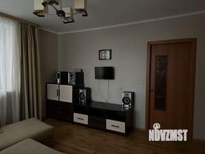 2-к квартира, вторичка, 64м2, 3/10 этаж