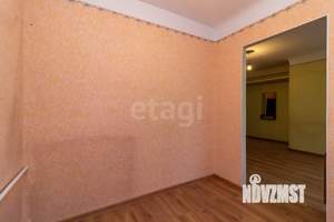 3-к квартира, вторичка, 42м2, 3/4 этаж