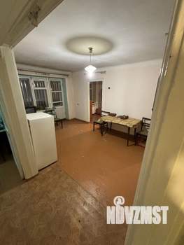 2-к квартира, вторичка, 44м2, 3/5 этаж