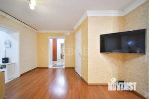 4-к квартира, вторичка, 143м2, 4/10 этаж