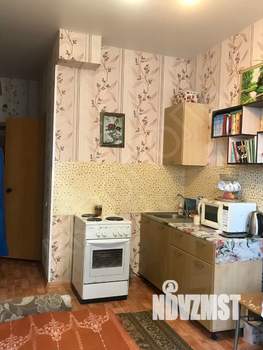 Студия квартира, вторичка, 18м2, 1/13 этаж