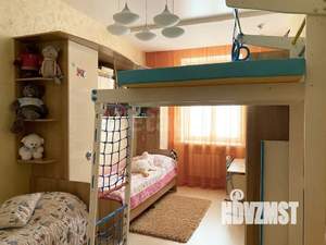 3-к квартира, вторичка, 80м2, 2/5 этаж
