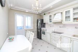 3-к квартира, вторичка, 100м2, 17/20 этаж