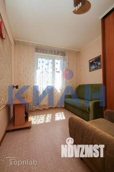 4-к квартира, вторичка, 80м2, 8/10 этаж